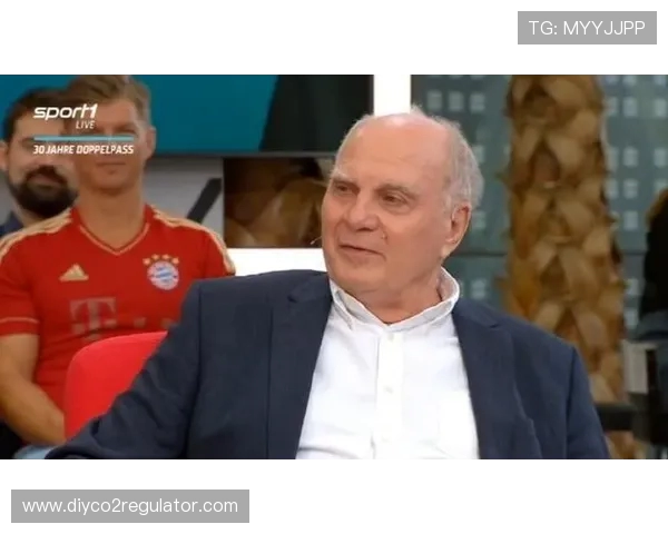 赫内斯关爱拜仁球员无微不至 直言不讳处理问题彰显领导风范